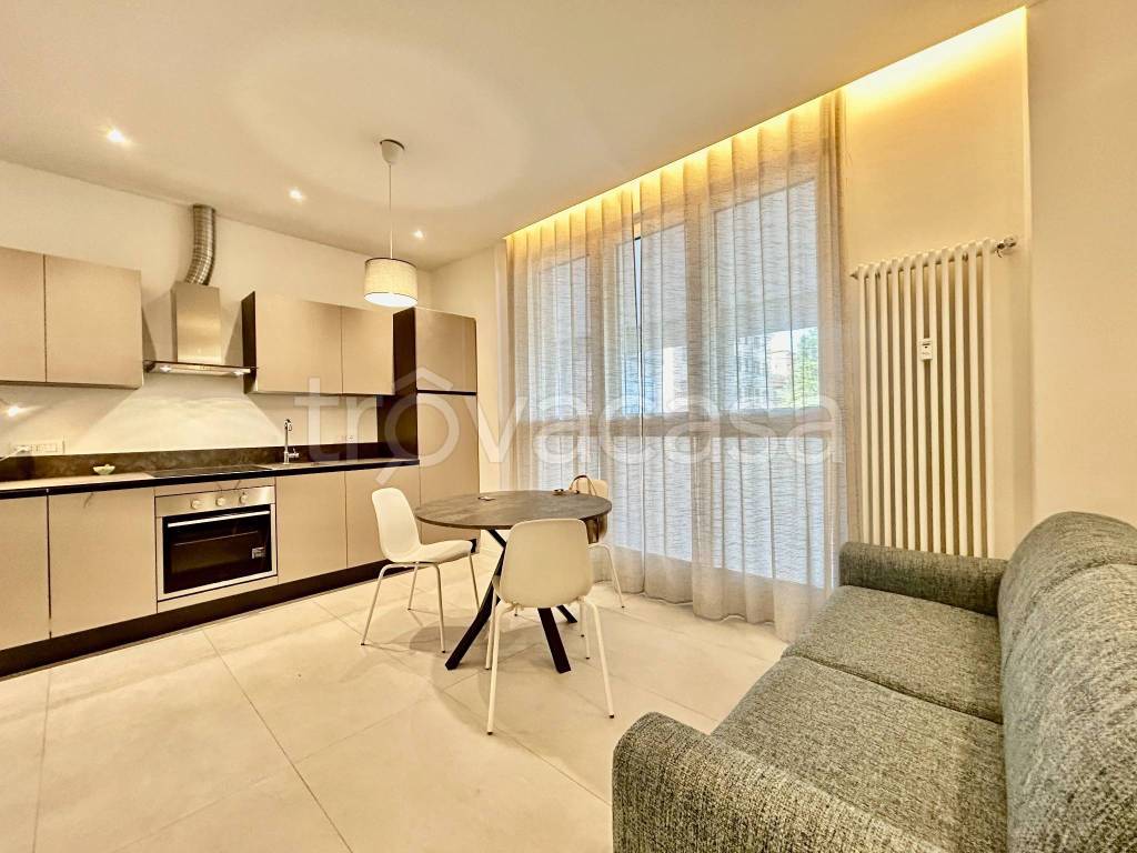 appartamento in affitto a Bologna in zona Saffi