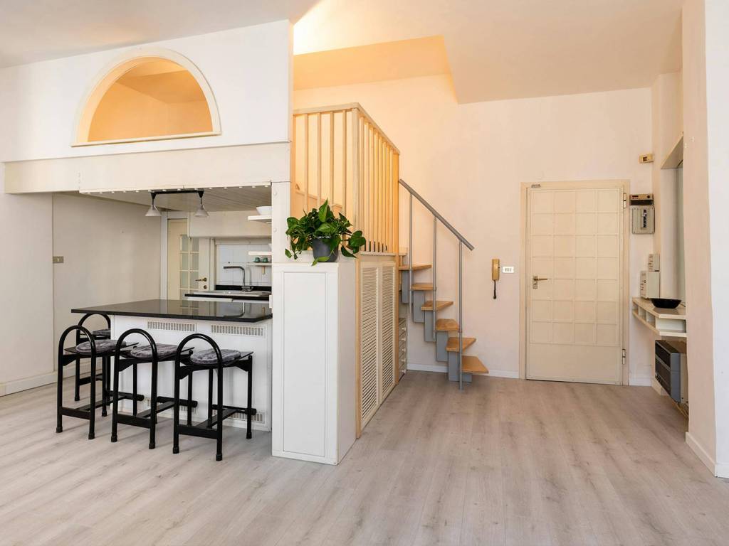 appartamento in affitto a Bologna in zona Santo Stefano