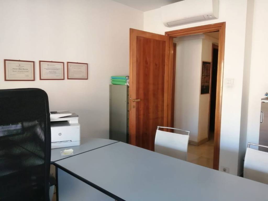 ufficio in affitto a Bologna