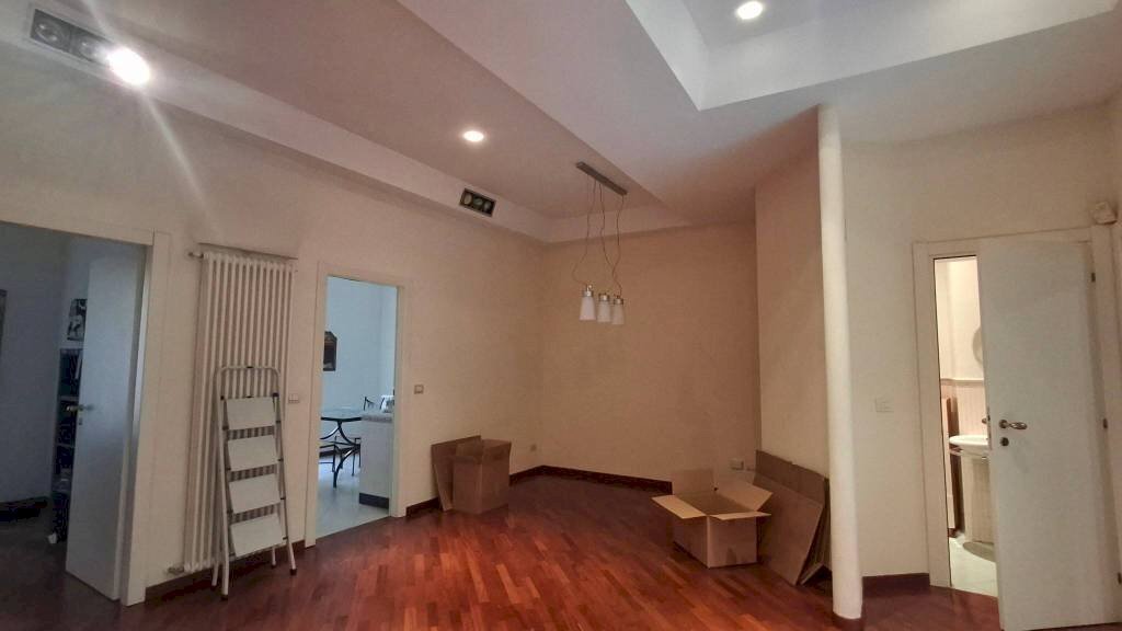 appartamento in affitto a Bologna in zona Santo Stefano