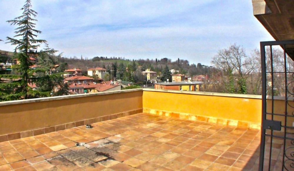 appartamento in affitto a Bologna in zona Colli