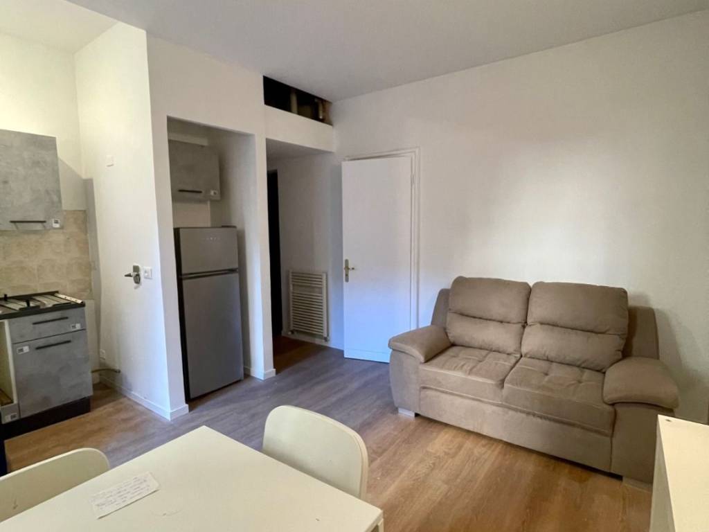 appartamento in affitto a Bologna in zona Saffi