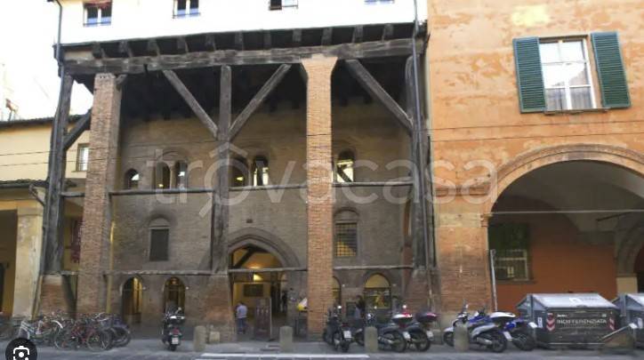 appartamento in affitto a Bologna in zona Centro Storico