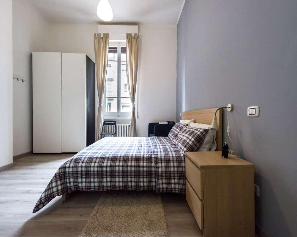 negozio in affitto a Bologna in zona Centro Storico