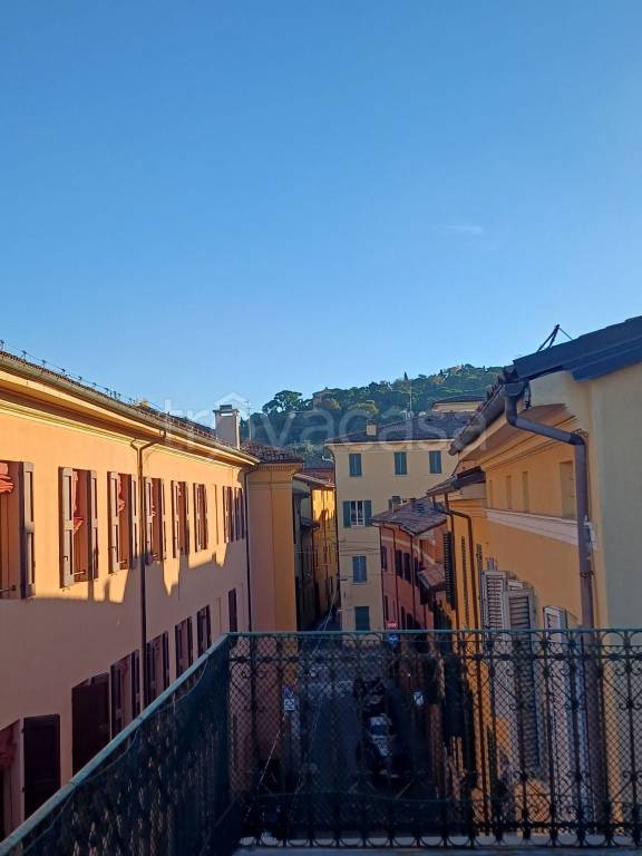appartamento in affitto a Bologna in zona Saragozza