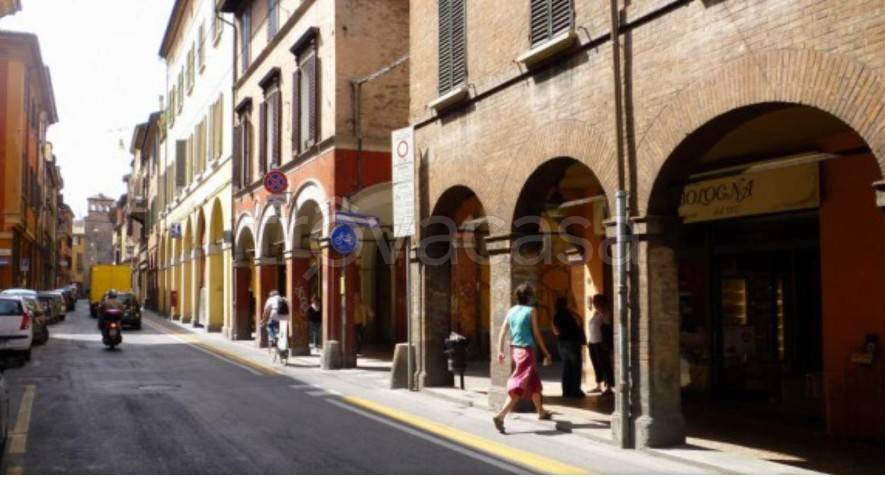 locale di sgombero in affitto a Bologna in zona San Vitale