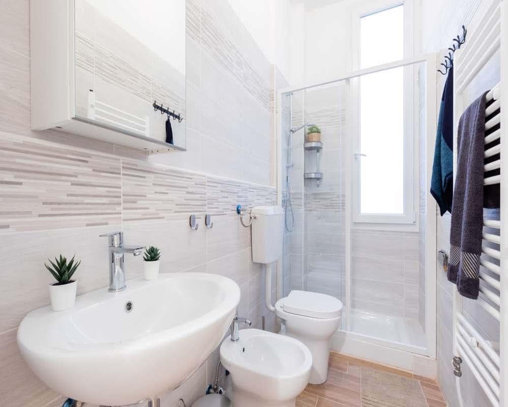 negozio in affitto a Bologna in zona Murri