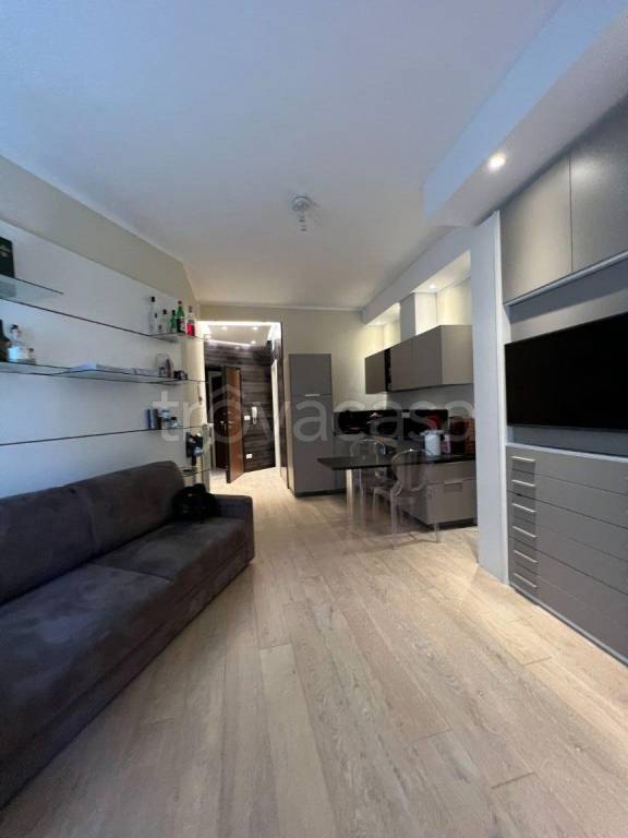 appartamento in affitto a Bologna in zona Santo Stefano