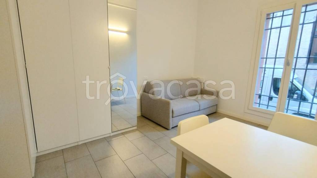 monolocale in affitto a Bologna in zona San Donato