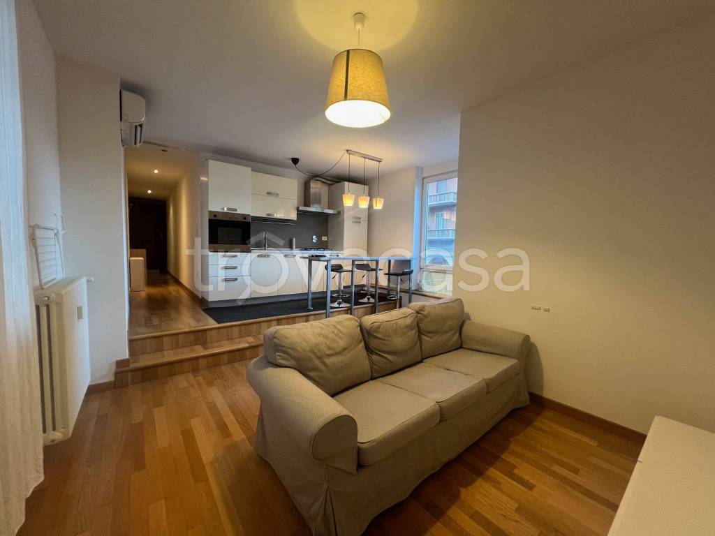 appartamento in affitto a Bologna in zona Saffi