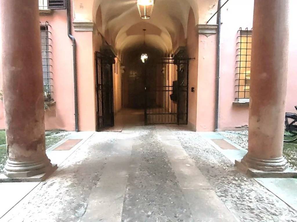 ufficio in affitto a Bologna