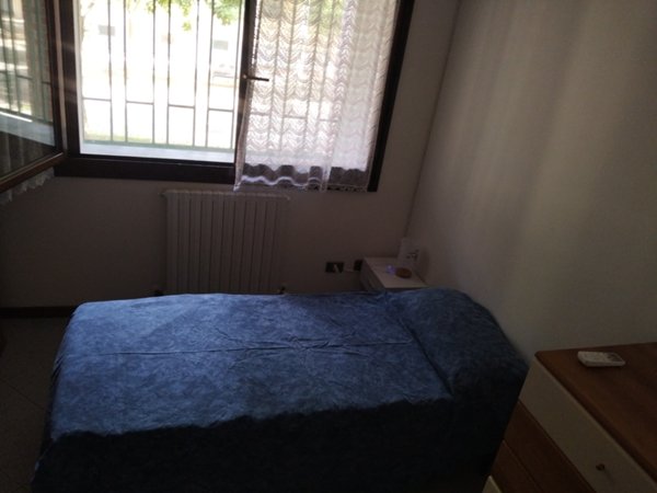 negozio in affitto a Bologna in zona San Donato