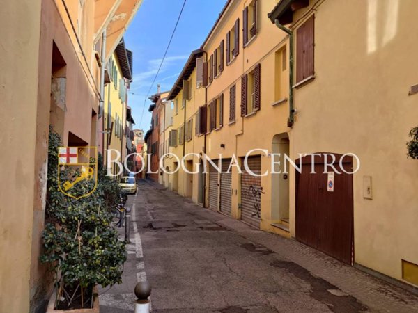 appartamento in affitto a Bologna in zona Santo Stefano