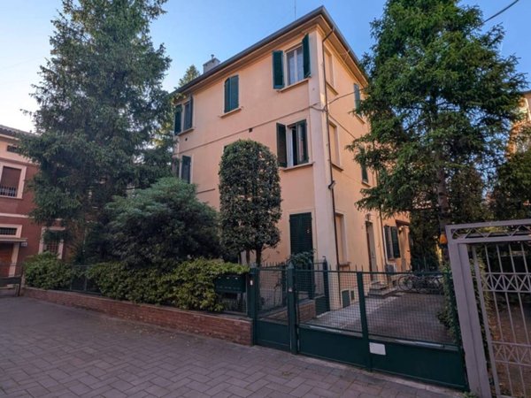 appartamento in affitto a Bologna in zona Saragozza