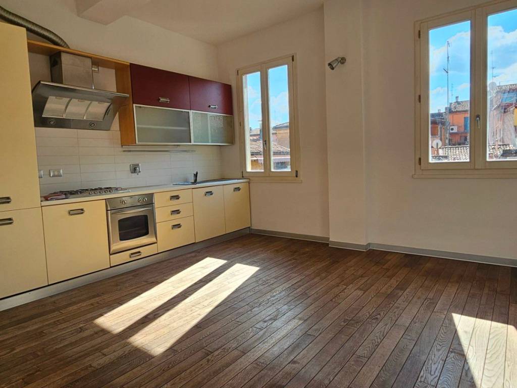 appartamento in affitto a Bologna in zona San Vitale