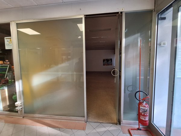 negozio in affitto a Bologna in zona Lame