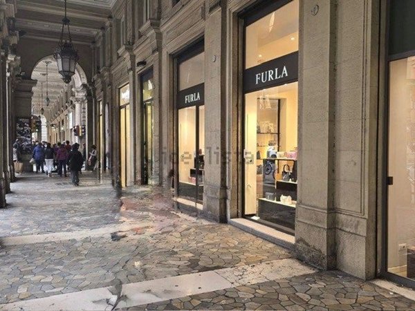 negozio in affitto a Bologna in zona Centro Storico