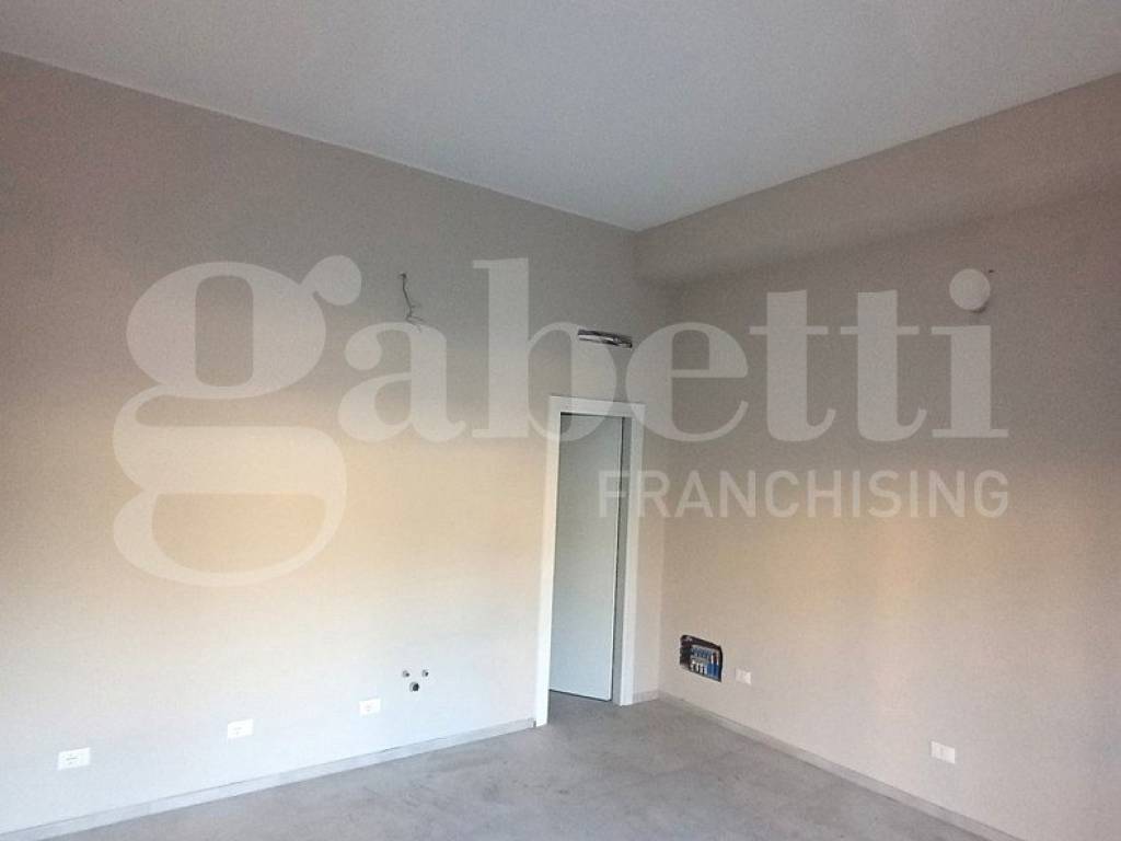 negozio in affitto a Bologna in zona Borgo Panigale