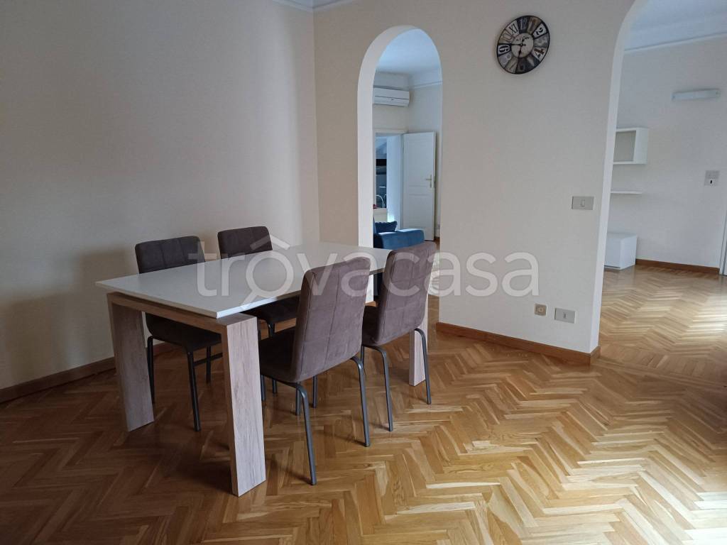 appartamento in affitto a Bologna in zona Santo Stefano