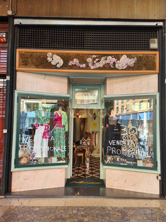 negozio in affitto a Bologna in zona Centro Storico