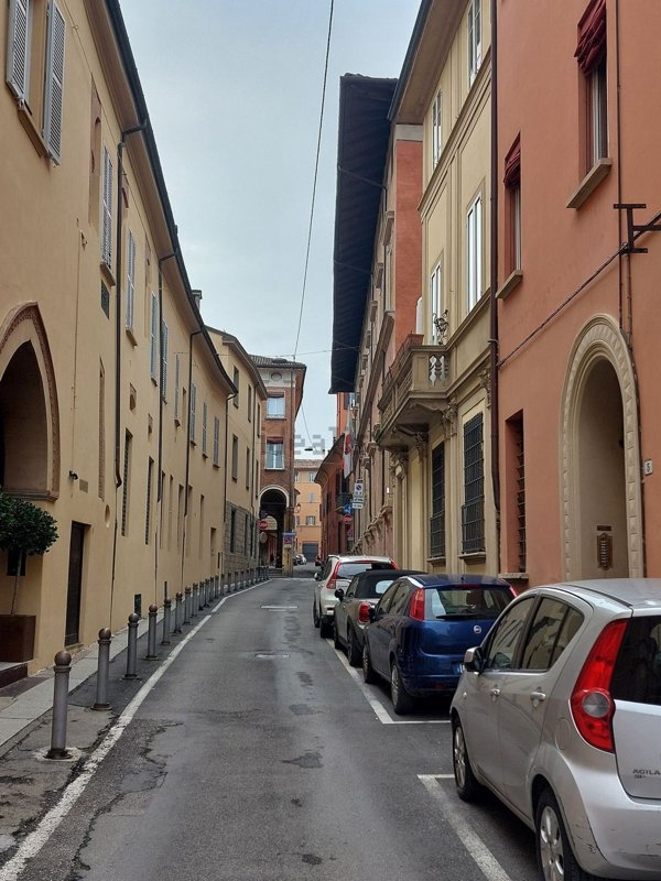 appartamento in affitto a Bologna in zona Santo Stefano