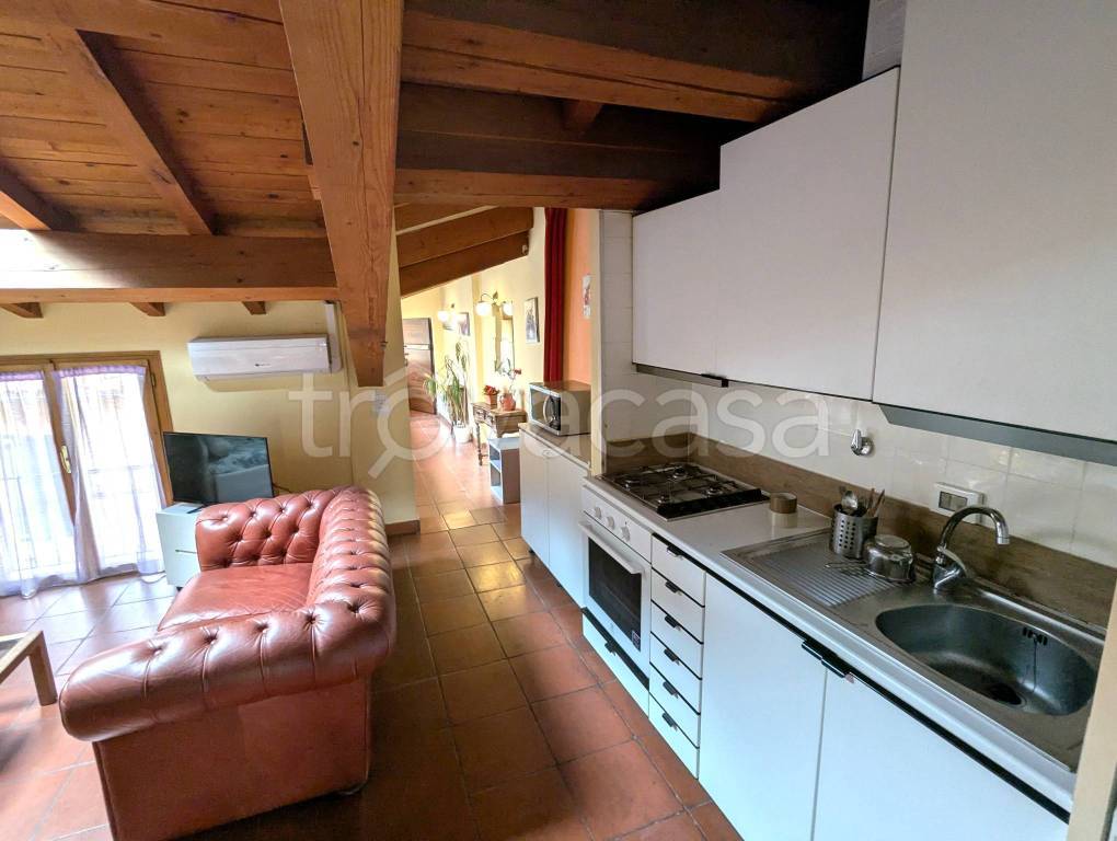 appartamento in affitto a Bologna in zona Saragozza