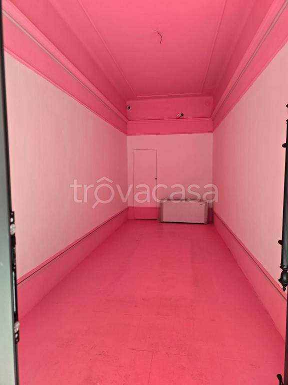 negozio in affitto a Bologna in zona Centro Storico