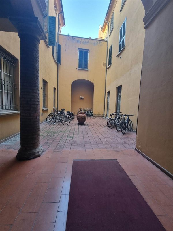 appartamento in affitto a Bologna in zona San Vitale