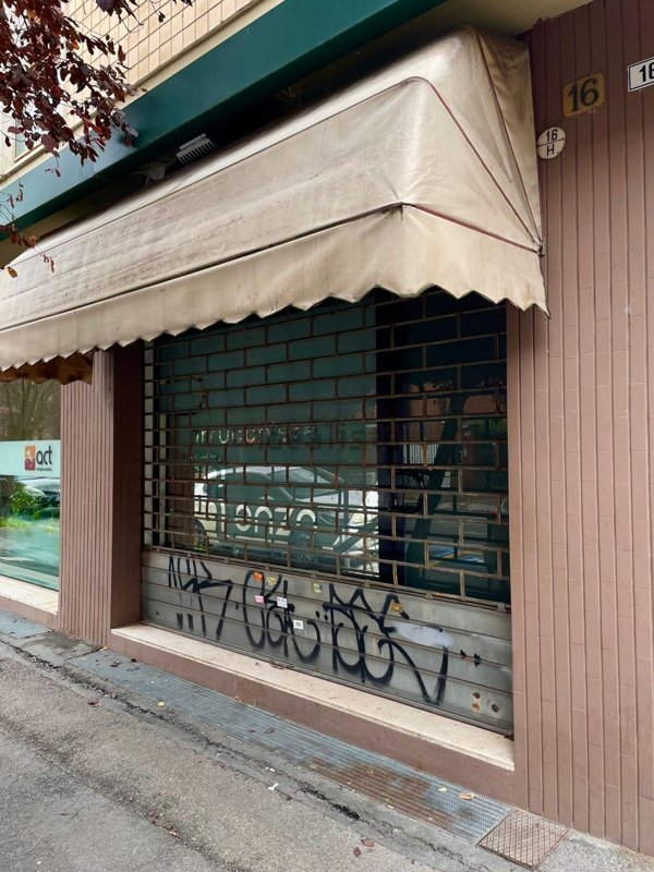 negozio in affitto a Bologna in zona Bolognina