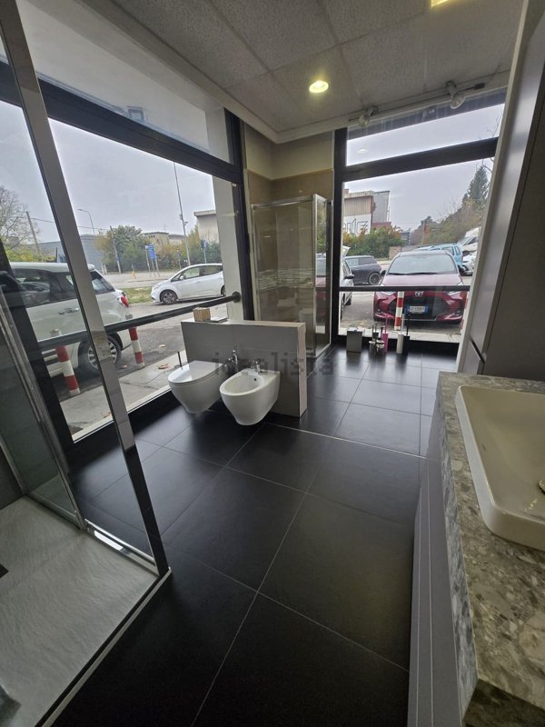 ufficio in affitto a Bologna