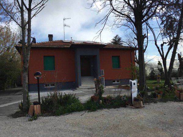 casa indipendente in affitto a Bologna in zona Aeroporto