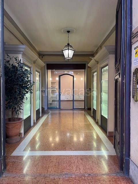 negozio in affitto a Bologna in zona Centro Storico