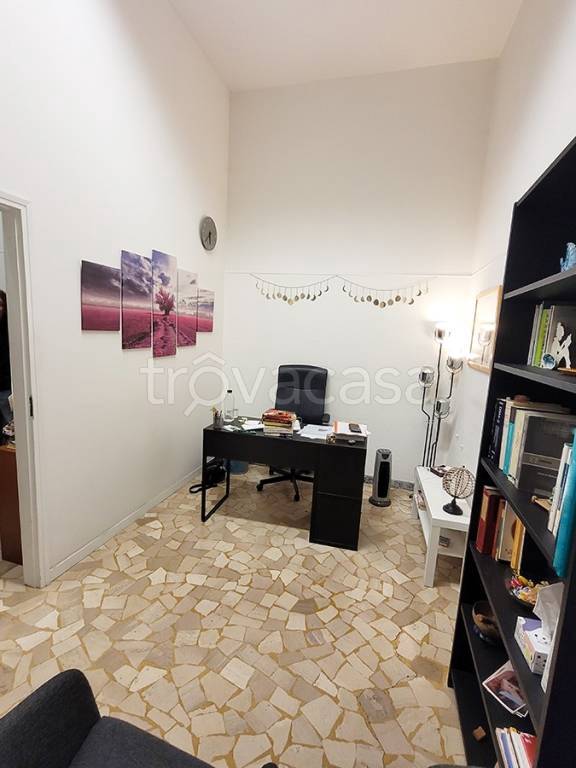 negozio in affitto a Bologna in zona Corticella