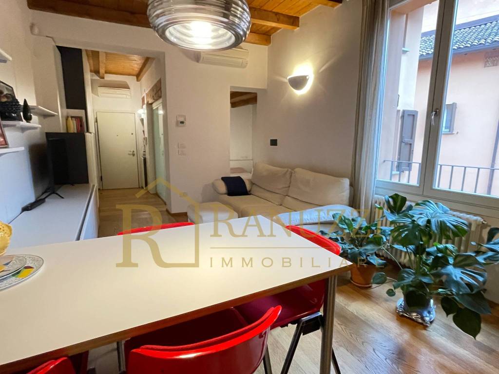 appartamento in affitto a Bologna in zona Santo Stefano