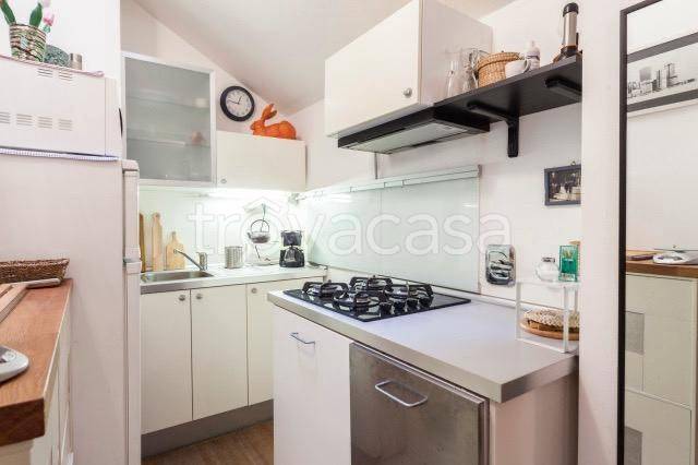 appartamento in affitto a Bologna in zona Santo Stefano