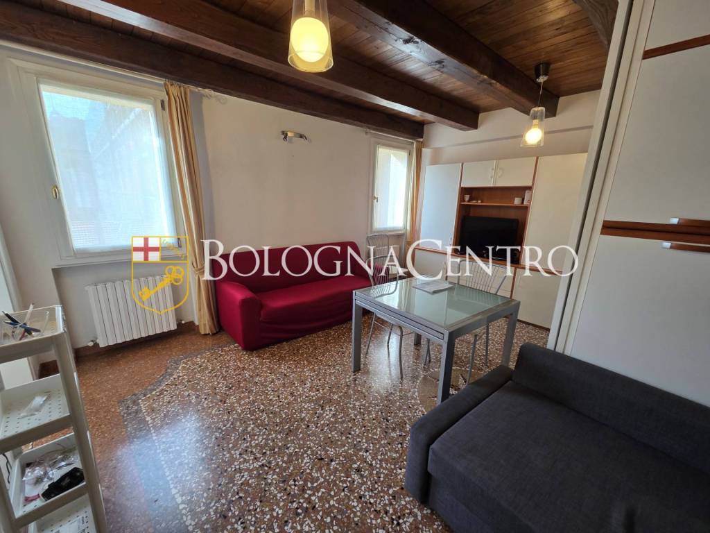 appartamento in affitto a Bologna in zona Saragozza