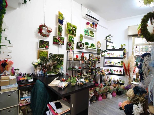 negozio in affitto a Bologna in zona San Vitale