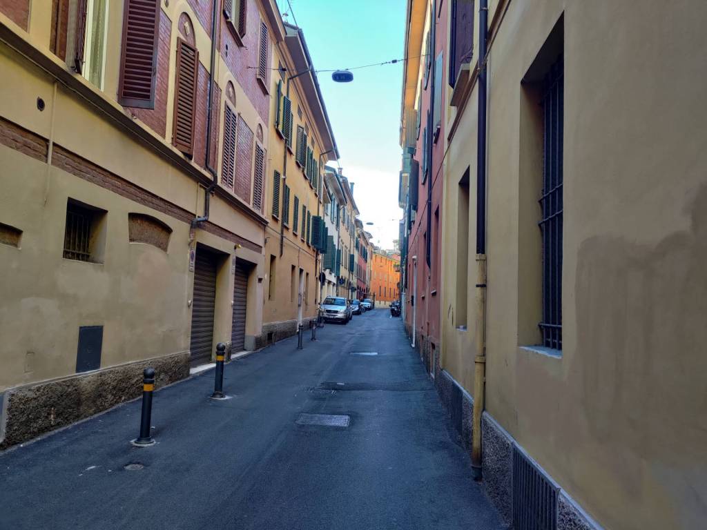 casa indipendente in affitto a Bologna in zona Santo Stefano