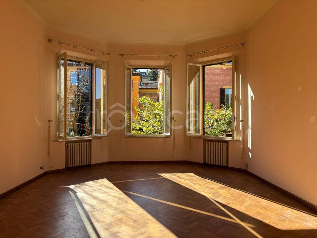 appartamento in affitto a Bologna in zona Santo Stefano