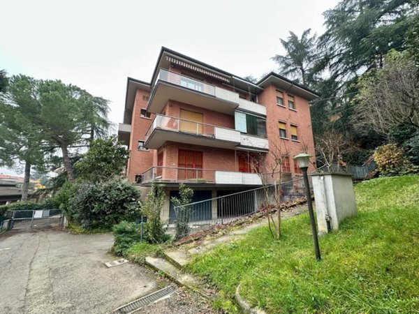 appartamento in affitto a Bologna in zona Colli