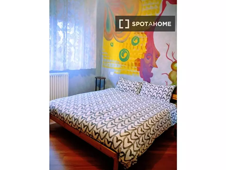 negozio in affitto a Bologna in zona San Vitale