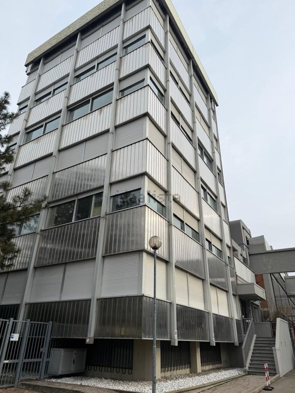 ufficio in affitto a Bologna