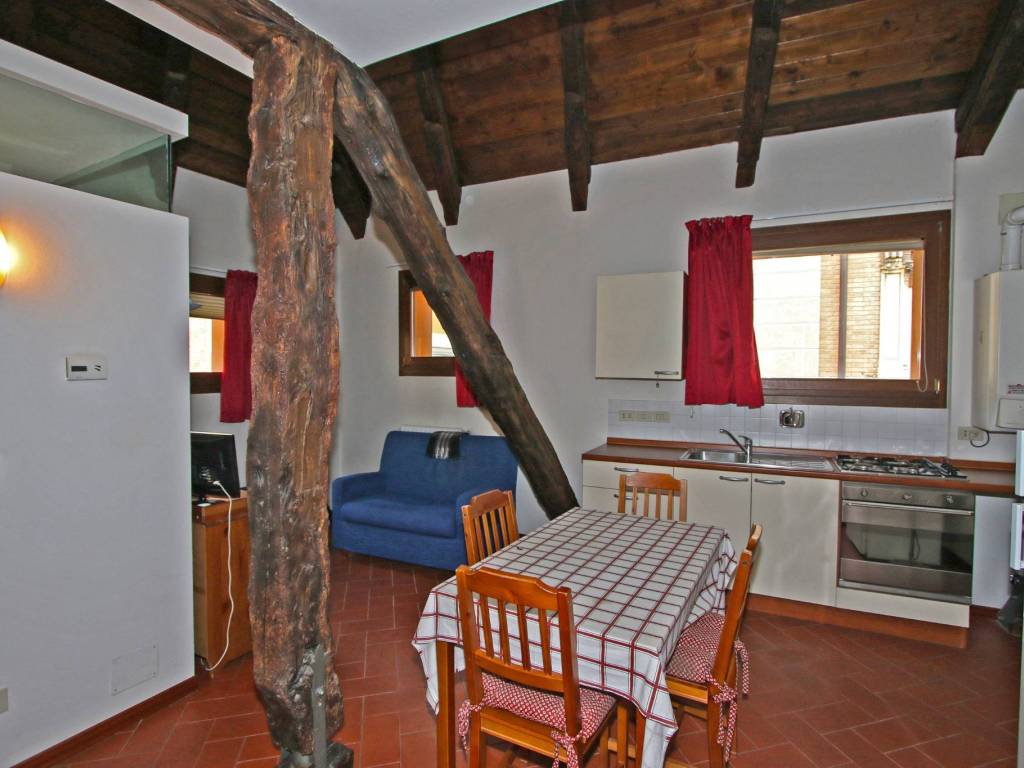 appartamento in affitto a Bologna in zona Centro Storico