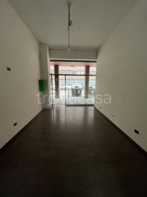 negozio in affitto a Bologna in zona Centro Storico