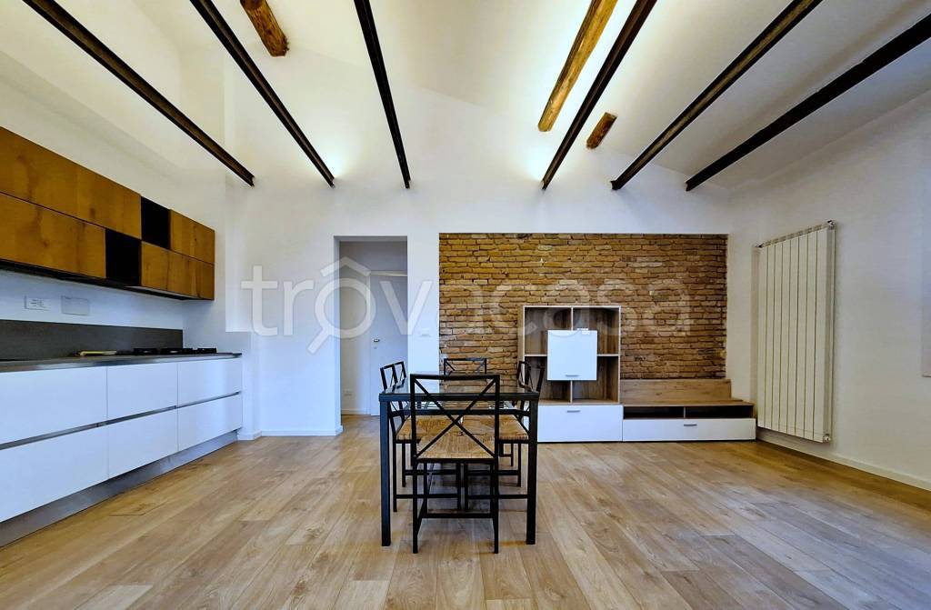 appartamento in affitto a Bologna in zona San Vitale