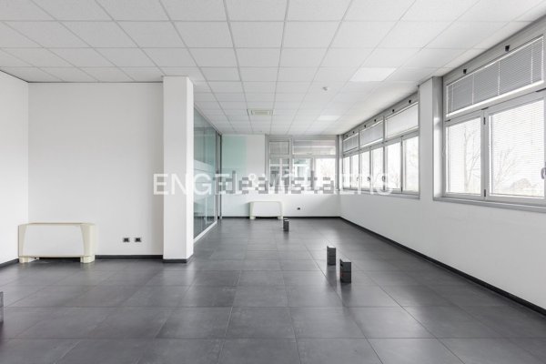 ufficio in affitto a Bologna