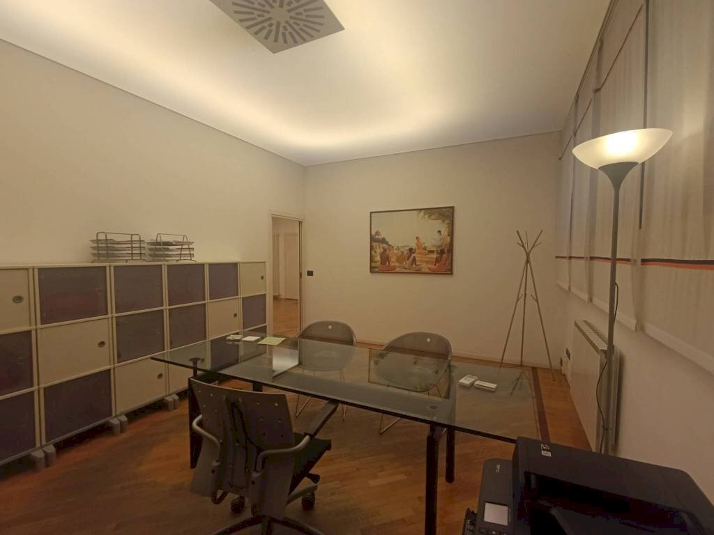 ufficio in affitto a Bologna in zona Quartiere Porto