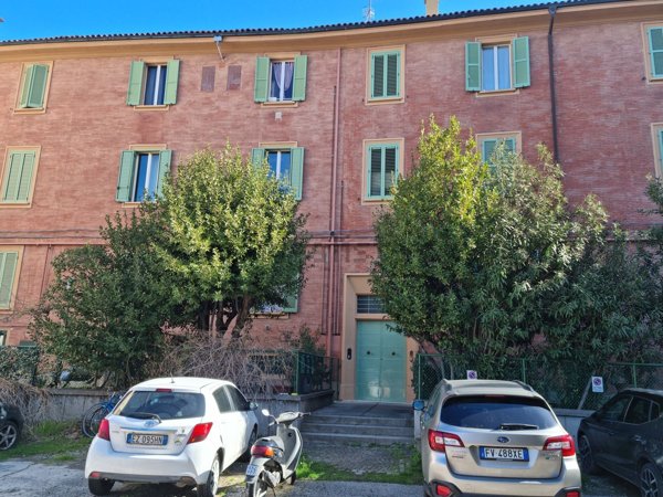 appartamento in affitto a Bologna in zona Saffi