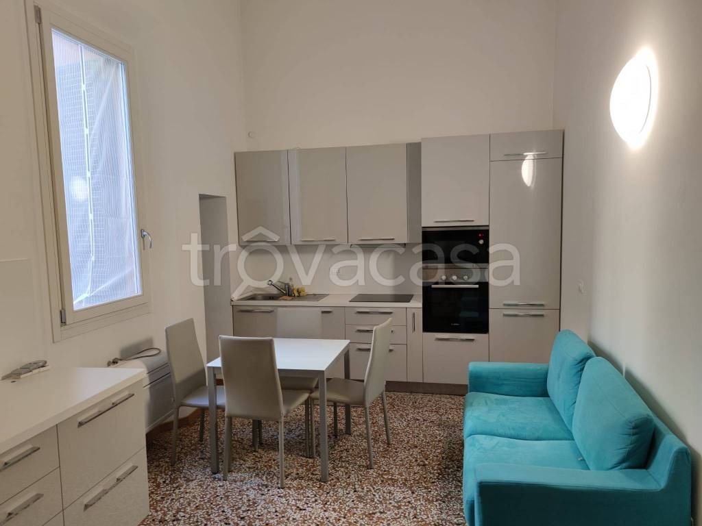 appartamento in affitto a Bologna in zona San Vitale