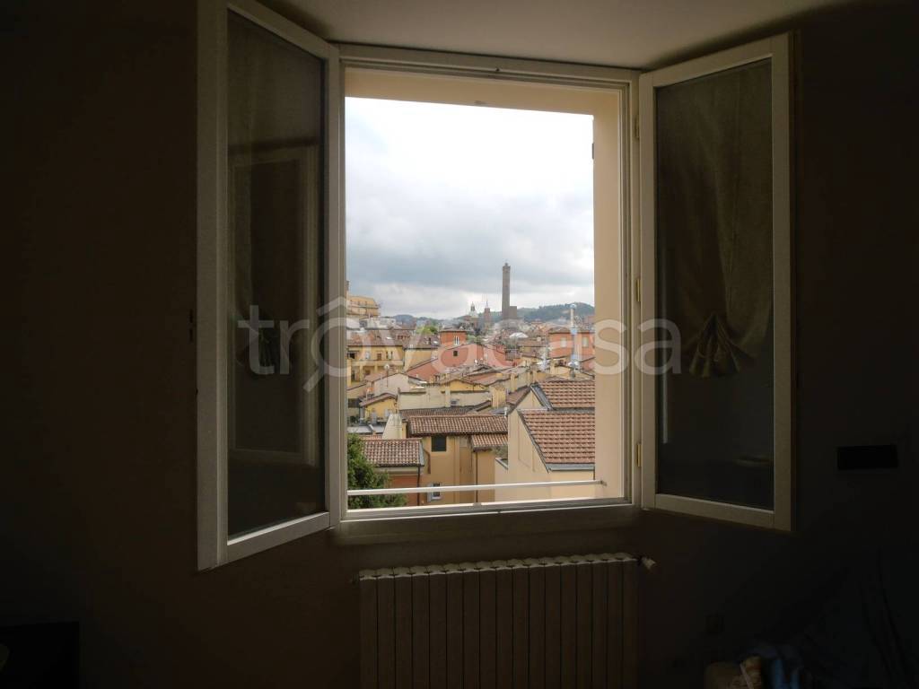 appartamento in affitto a Bologna in zona San Vitale